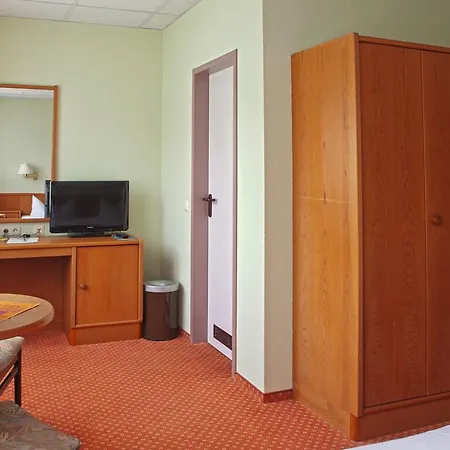 Hotel Rebschule 3*